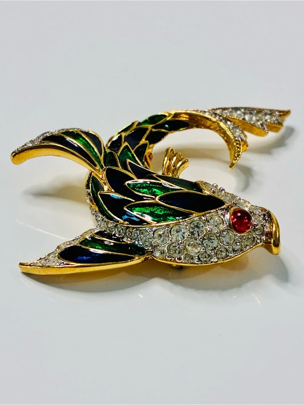 VTG Gold-Tone Green & Blue Enamel Fish Brooch with Clear Crystal Accents EUC